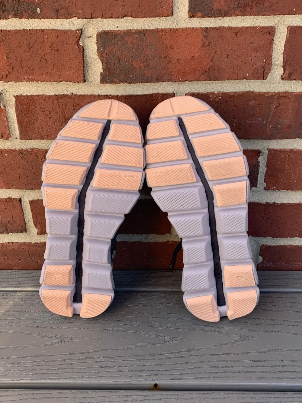 On Running Cloud X3 Sneakers